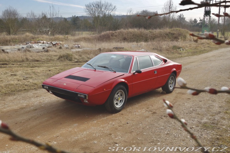 Ferrari 308 GT4 Dino