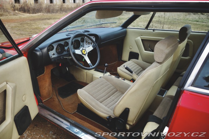 Ferrari 308 GT4 Dino 1975
