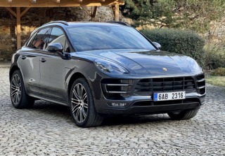 Porsche Macan Turbo Performance 2017