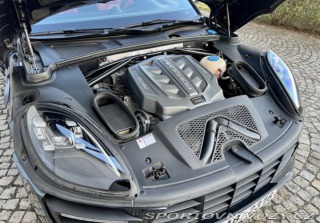 Porsche Macan Turbo Performance 2017