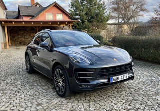Porsche Macan Turbo Performance 2017