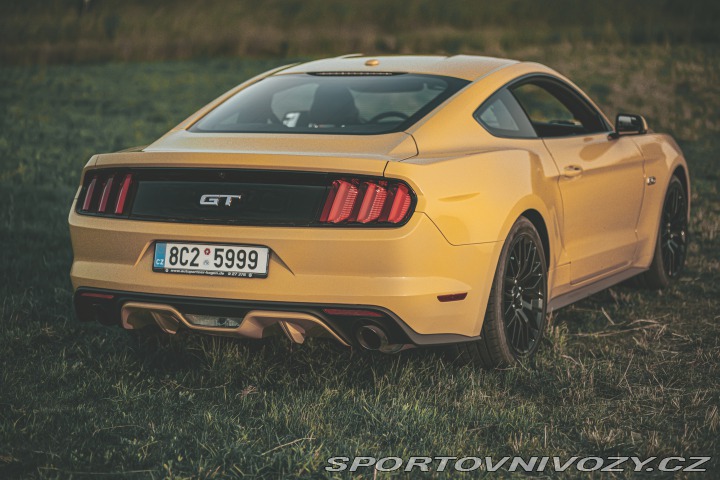 Ford Mustang GT 5.0 Performance Pack 2015