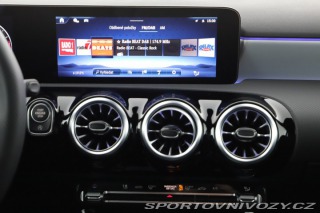 Mercedes-Benz A AMG Line A 180 2024