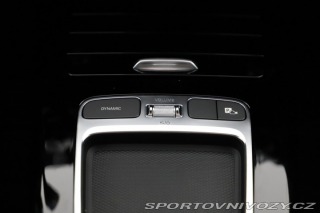 Mercedes-Benz A AMG Line A 180 2024