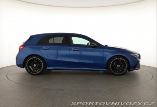Mercedes-Benz A AMG Line A 180 2024