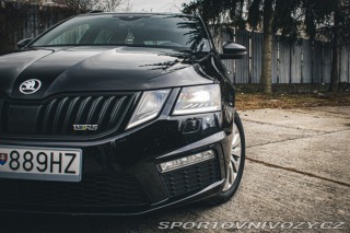 Škoda Octavia RS Combi  2.0 TDI DPF RS 4x4 2017