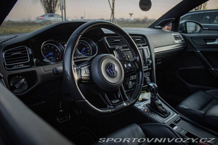Volkswagen Golf R 2.0 TSI BMT 4MOTION DS 2015