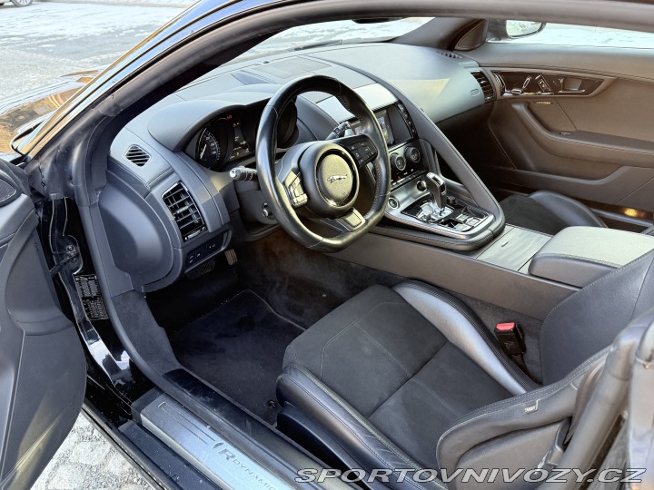 Jaguar F-Type 2018