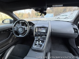 Jaguar F-Type  2018