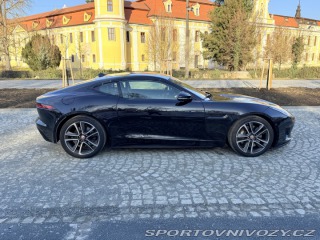 Jaguar F-Type  2018