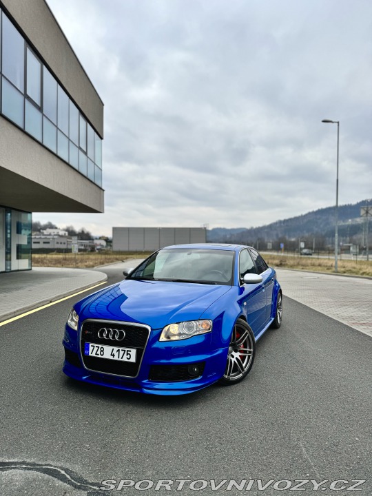 Audi RS4 B7 4.2 V8 manual 2006