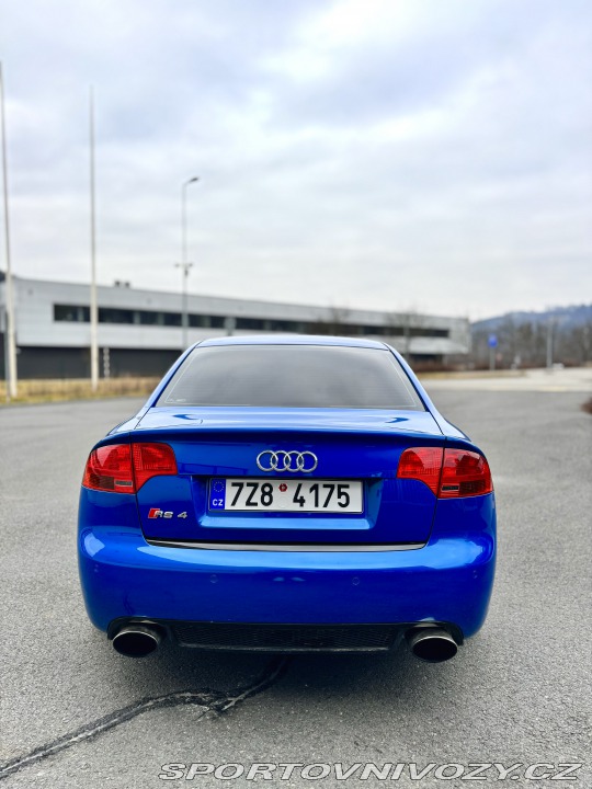 Audi RS4 B7 4.2 V8 manual 2006