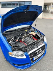 Audi RS4 B7 4.2 V8 manual 2006
