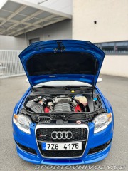 Audi RS4 B7 4.2 V8 manual 2006