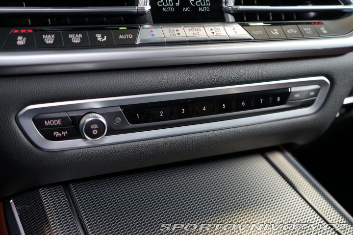 BMW X5 40i M Laser Vzduch Masáž 2021