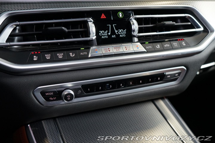 BMW X5 40i M Laser Vzduch Masáž 2021