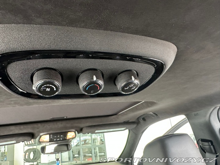 Dodge Durango 5.7 pouze 150km ! 2023