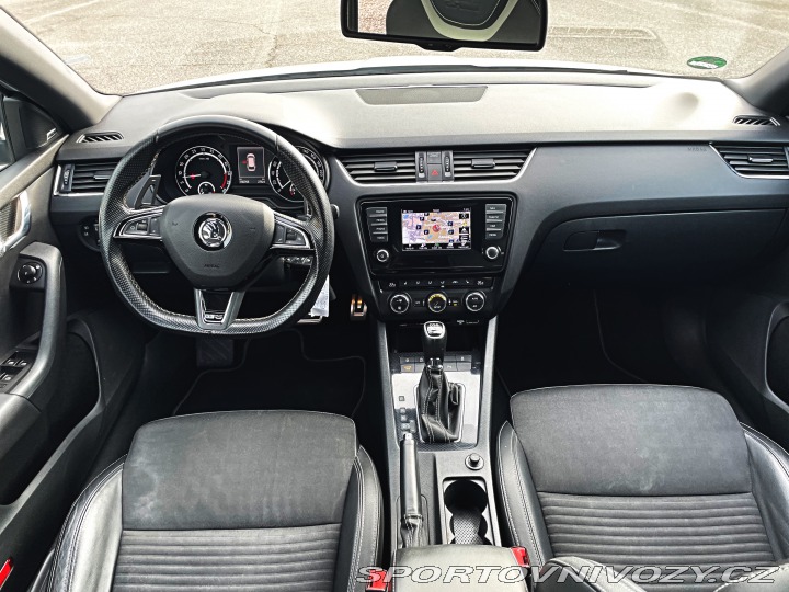 Škoda Octavia RS 2.0TDI DSG F1 RS MÓDY 2015