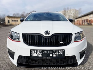 Škoda Octavia RS 2.0TDI DSG F1 RS MÓDY 2015