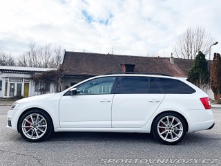 Škoda Octavia RS 2.0TDI DSG F1 RS MÓDY 2015