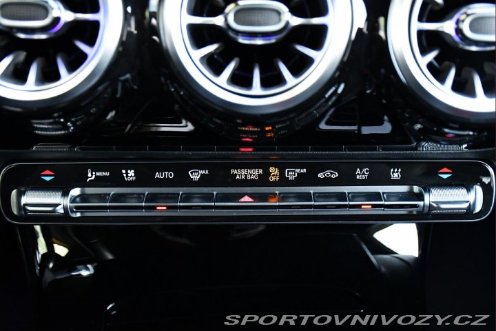 Mercedes-Benz A 250e AMG K360°NEZ.TOP ČR 2022