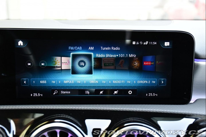 Mercedes-Benz A 250e AMG K360°NEZ.TOP ČR 2022