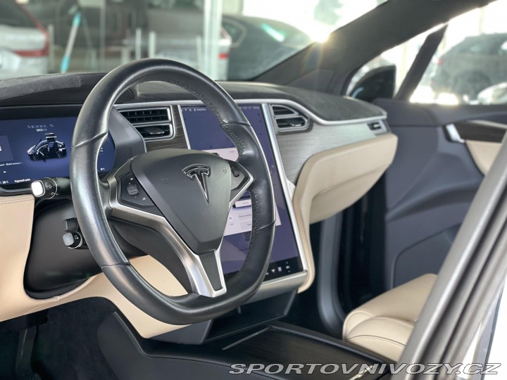 Tesla Model X X90D 386kW*CCS*6míst*DPH 2017