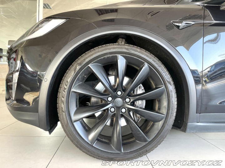 Tesla Model X X90D 386kW*CCS*6míst*DPH 2017