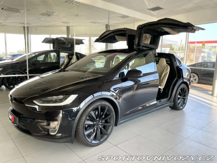 Tesla Model X X90D 386kW*CCS*6míst*DPH 2017
