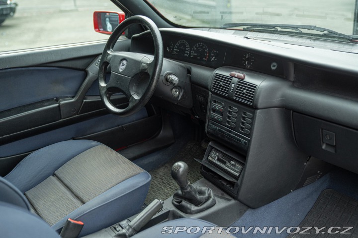 Lancia Delta HPE 1.6 1998