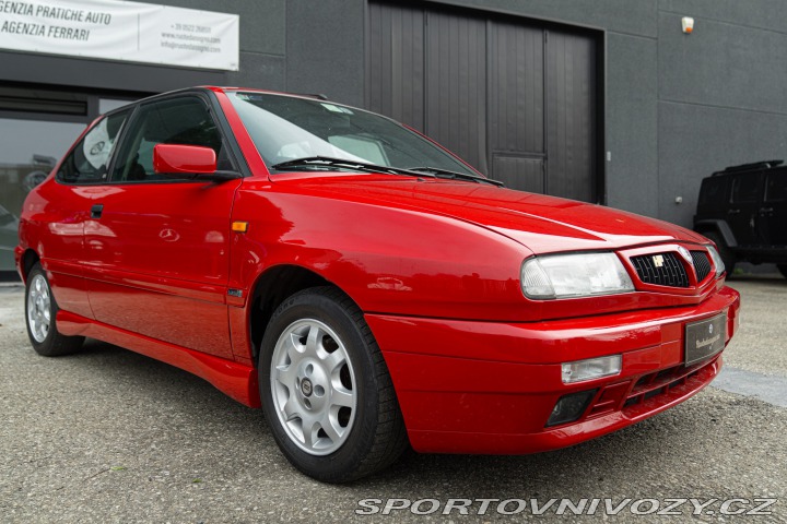Lancia Delta HPE 1.6 1998