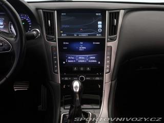 Infiniti Q50 Hybrid AWD 2014