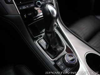 Infiniti Q50 Hybrid AWD 2014