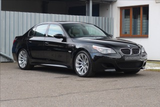BMW M5 5,0 M5 E60 5.0 V10 5.0 V1
