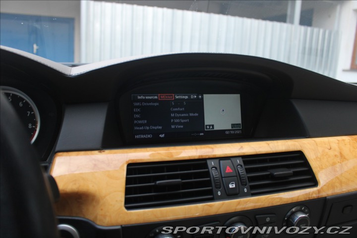 BMW M5 5,0 E60 V10 2005