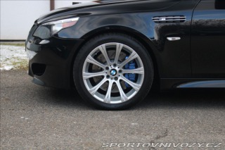 BMW M5 5,0 E60 V10 2005