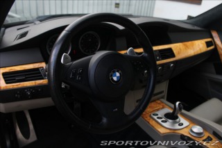 BMW M5 5,0 E60 V10 2005