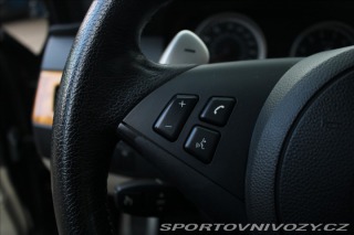 BMW M5 5,0 E60 V10 2005
