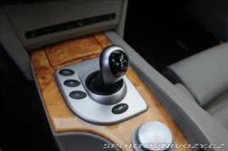 BMW M5 5,0 E60 V10 2005
