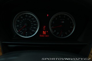 BMW M5 5,0 E60 V10 2005