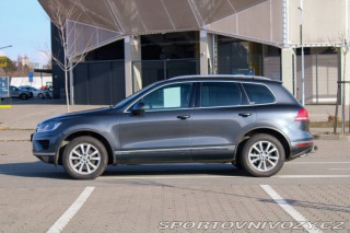Volkswagen Ostatní modely Touareg  II 4.2 V8 TDI 4MOTION, 2 2015