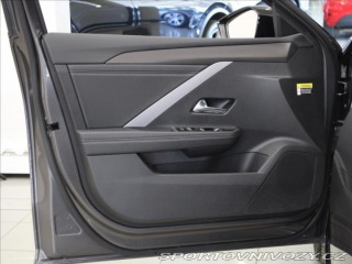 Opel Astra 1,6 PHEV Ultimate PC 1 12 2023