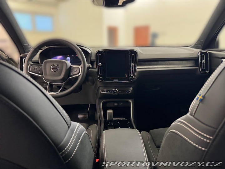 Volvo Ostatní modely XC40 FWD Recharge 5893 2022