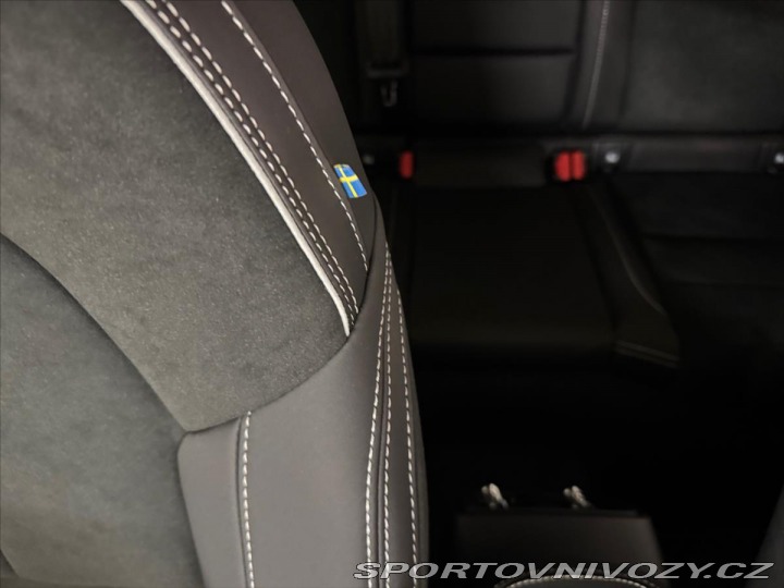Volvo Ostatní modely XC40 FWD Recharge 5893 2022