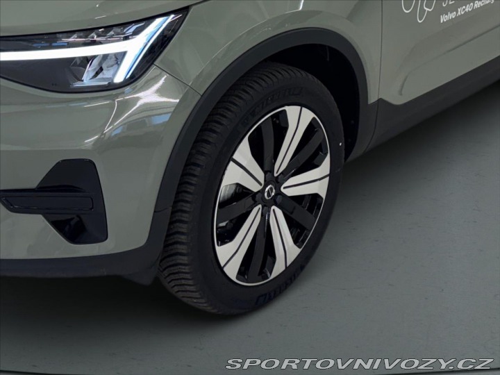 Volvo Ostatní modely XC40 FWD Recharge 5893 2022