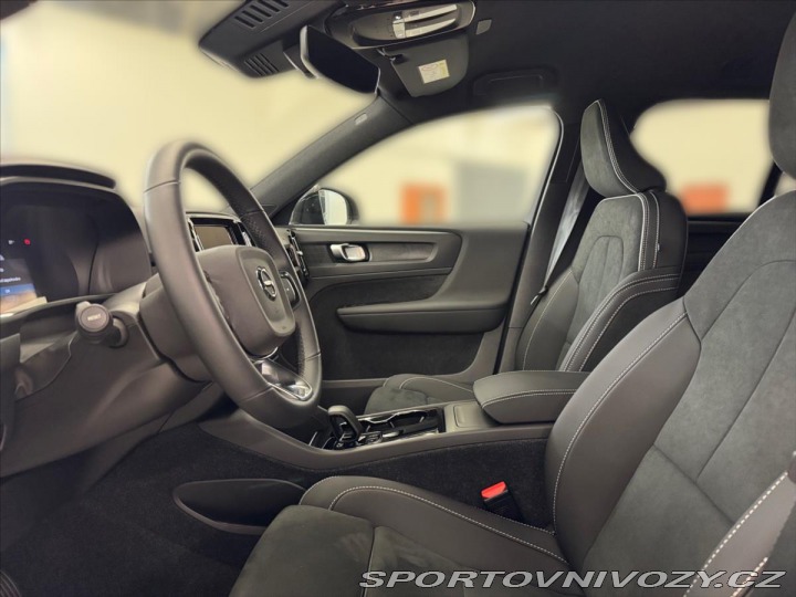 Volvo Ostatní modely XC40 FWD Recharge 5893 2022