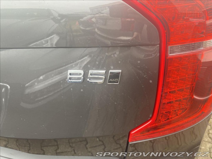 Volvo Ostatní modely XC90 2,0 B5 AWD Plus Bright Po 2024
