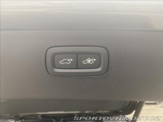 Volvo Ostatní modely XC90 2,0 B5 AWD Plus Bright Po 2024
