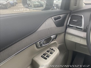 Volvo Ostatní modely XC90 2,0 B5 AWD Plus Bright Po 2024