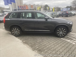 Volvo Ostatní modely XC90 2,0 B5 AWD Plus Bright Po 2024